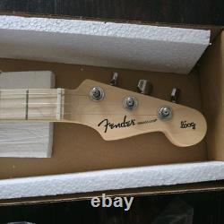 Loog Guitars Fender X Loog Stratocaster 3 cordes Noire avec support, sangle, accordeur