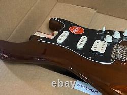 NOUVEAU Corps chargé Fender Squier Classic Vibe Stratocaster HSS des années 70