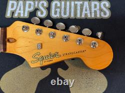 NOUVEAU manche Fender Squier Classic Vibe 60s STRATOCASTER avec mécaniques et plaque de manche