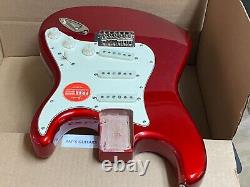 NOUVELLE Fender Squier Classic Vibe 60s Stratocaster CORPS ROUGE CANDY APPLE CHARGÉ