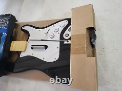 NOUVELLE XBOX 360 Rock Band Fender Stratocaster sans fil Harmonix dans une boîte froissée #YY4