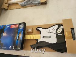 NOUVELLE XBOX 360 Rock Band Fender Stratocaster sans fil Harmonix dans une boîte froissée #YY4