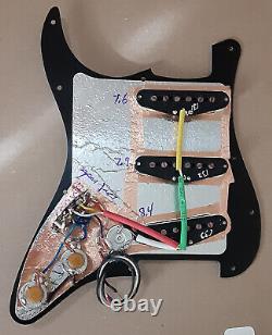 Nouveau Build 2021 Fender Player Stratocaster Pickups Tuxedo Pickguard 7-way Gilmour