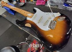 Nouveau, boîte ouverte, Fender Squier CV 50's Strat Stratocaster 2TSB Livraison gratuite