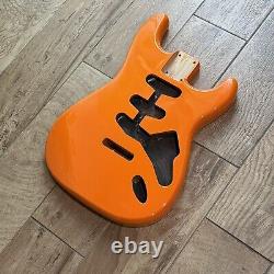 Nouveau corps Strat pour guitare Fender Stratocaster Alder Capri Orange SSS brillant