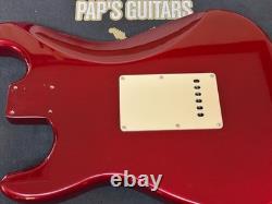 Nouveau corps chargé de Fender Squier Classic Vibe 60s Stratocaster