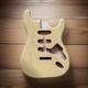 Nouveau Corps De Strat Pour Guitare Strat Alder Nitro Blanc Vintage Mat Sss