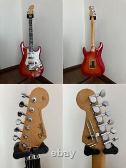 Nouveau sac de transport inclus Fender Japon STRATOCASTER STR-75 E numéro de série Custom Modifier