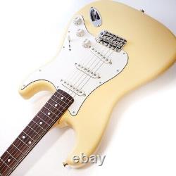 Nouvelle Fender 2023 Stratocaster Traditionnelle Fin des Années 60 (Blanc Vintage) 765938 Guitare