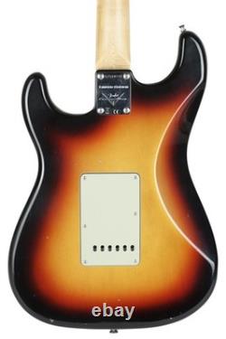 Nouvelle Fender CS 1965 Stratocaster Journeyman Vieilli 3 Tons Sunburst