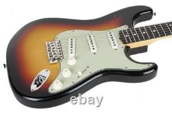 Nouvelle Fender CS 1965 Stratocaster Journeyman Vieilli 3 Tons Sunburst