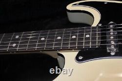 Nouvelle Fender Japan Stratocaster Aerodyne Strat HSS VHW Blanc GT271 230511
