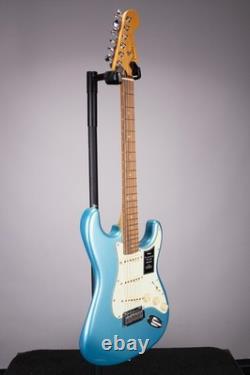 Nouvelle Fender Player Plus Stratocaster Opal Spark avec étui souple