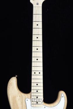 Nouvelle Fender fabriquée au Japon Stratocaster traditionnelle des années 70 avec touche en érable naturel