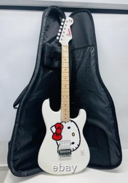 Nouvelle guitare électrique Squier x Hello Kitty Stratocaster blanche avec housse de transport gratuite SH