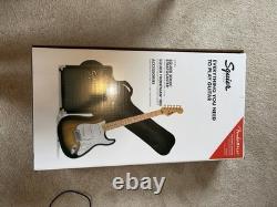 Pack guitare électrique Squier Sonic Stratocaster Sunburst