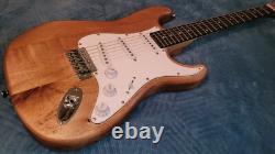 Partscaster Stratocaster SSS 2023 Naturel