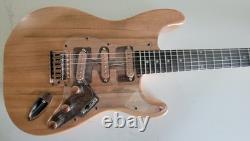 Partscaster Stratocaster SSS 2026 Or rose pâle