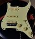 Plaque De Protection Charg&eacute;e Sh Guitarworks Custom Stratocaster Hss Avec Micros Alnico 5 Et &eacute;lectronique Usa