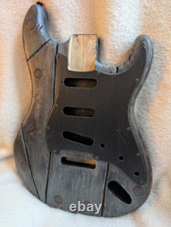 Projet de corps de guitare Stratocaster Custom Carved Barn Caster aux spécifications US Fender Strat