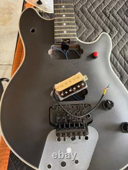 Prototype de guitare EVH Wolfgang Special Edition