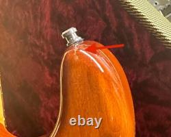 RARE 2012 Fender Select Stratocaster État Neuf en Showroom Avec Étui Original & Accessoires