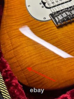 RARE 2012 Fender Select Stratocaster État Neuf en Showroom Avec Étui Original & Accessoires