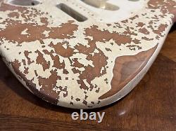 RELIC Fender American Classic 60 Stratocaster Gaucher des Années 1960 Corps Blanc Olympique