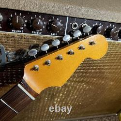 Relique Fender Stratocaster Manche RI Custom SRO62 Placage AllParts avec Incrustation en Argile Vieillie