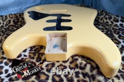 Remplacement Strat américain en aulne avec blindage, 4,2 lb, fini satin nitro couleur sable dessert