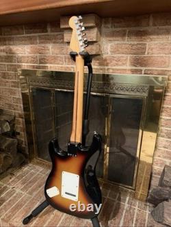 Roland prêt Fender Stratocaster 2019 Sunburst corps plein en aulne RH 6 cordes MZ8271603