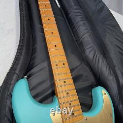 Squier 40e Anniversaire Édition Vintage Stratocaster Satin Mer, Avec Sac