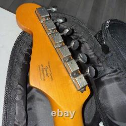 Squier 40e Anniversaire Édition Vintage Stratocaster Satin Mer, Avec Sac