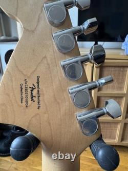 Squier Affinity Series Stratocaster Noir Perle avec étui Gator et accessoires