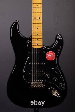 Squier Classic Vibe '70s Stratocaster HSS Noir avec touche en érable