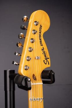 Squier Classic Vibe '70s Stratocaster HSS Noir avec touche en érable