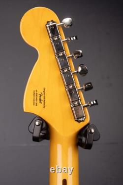 Squier Classic Vibe '70s Stratocaster HSS Noir avec touche en érable