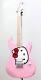 Squier Par Fender Édition Limitée Hello Kitty Stratocaster Peuplier Rose 3,3 Kg 2024