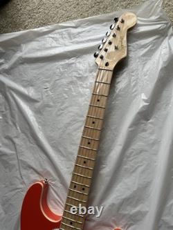 Squier par Fender Édition Limitée Paranormal Nashville Stratocaster Manche en Erable