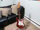 Squire By Fender Stratocaster Vibe Des Années 60