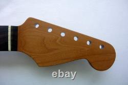 Stratocaster rôtie / style vintage / frettes en acier inoxydable Fender, Warmoth 2 sur 4