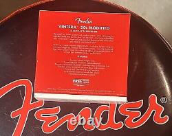 Véritable Fender Vintera 50's Modified Stratocaster SSS Chargé Pickguard NEUF