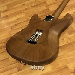 Warmoth Fender Lic. Strat Roasted Neck Body Maple Alder Guitare Légère 6,9lbs